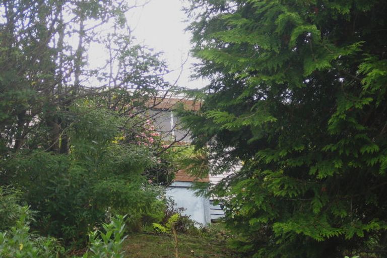 Photo of property in 20 Rintoul Grove, Stokes Valley, Lower Hutt, 5019