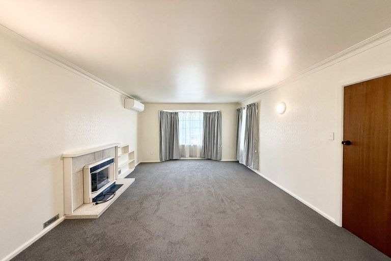 Photo of property in 152 Straven Road, Fendalton, Christchurch, 8014