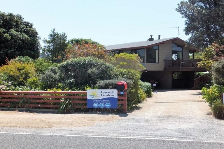 Photo of property in 37 Seddon Street, Waikanae, 5036