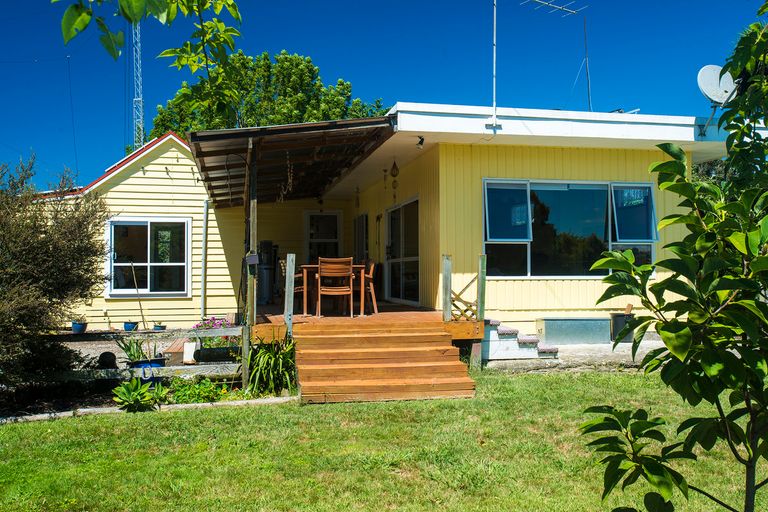 Photo of property in 7 Whitmore Road, Ormond, Gisborne, 4071