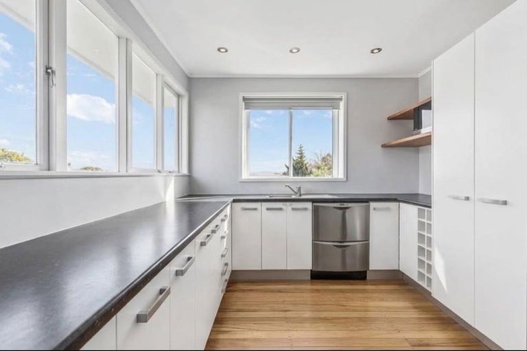 Photo of property in 99 Udys Road, Pakuranga, Auckland, 2010