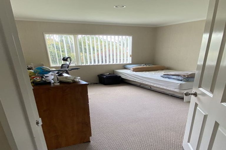 Photo of property in 52 Salford Crescent, Flat Bush, Auckland, 2019