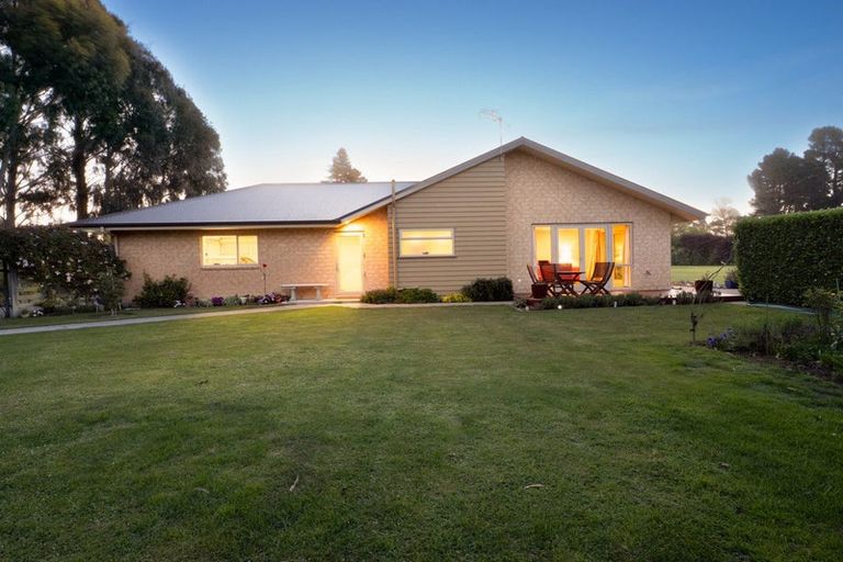 Photo of property in 30 Macdonalds Lane, Waikuku, Rangiora, 7473