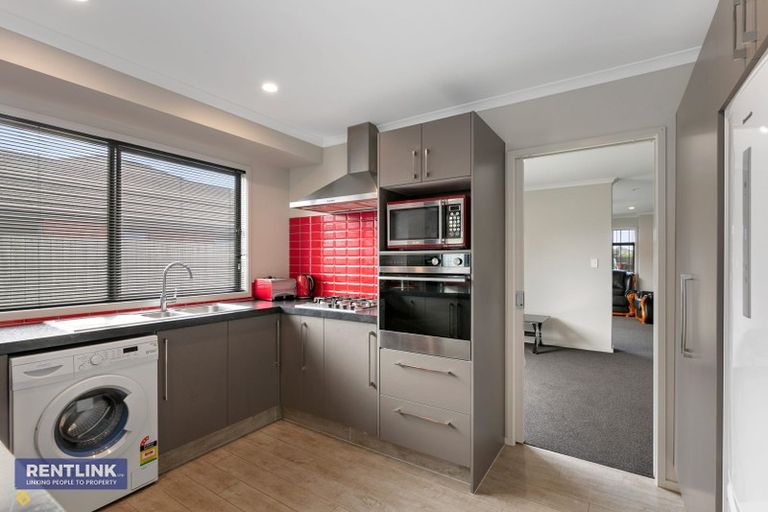 Photo of property in 11 Leet Crescent, Papamoa Beach, Papamoa, 3118