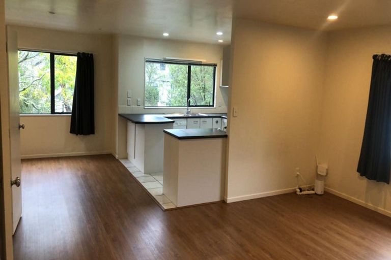 Photo of property in 20 Langana Avenue, Browns Bay, Auckland, 0630