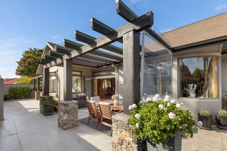 Photo of property in 114 Tuihana Drive, Papamoa Beach, Papamoa, 3118