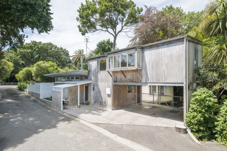 Photo of property in 196 Victoria Avenue, Hokowhitu, Palmerston North, 4410