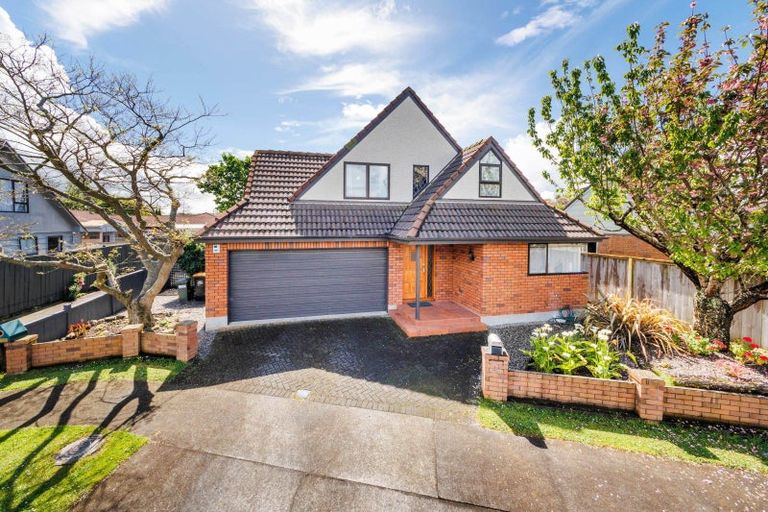 Photo of property in 3a Caroline Crescent, Highbury, Palmerston North, 4412