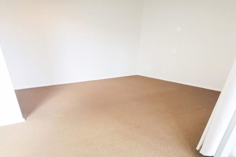 Photo of property in Trinity Apartments, 406/19 College Street, Te Aro, Wellington, 6011