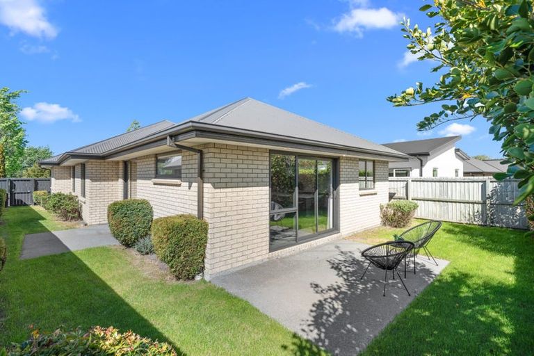 Photo of property in 93 Caulfield Avenue, Halswell, Christchurch, 8025