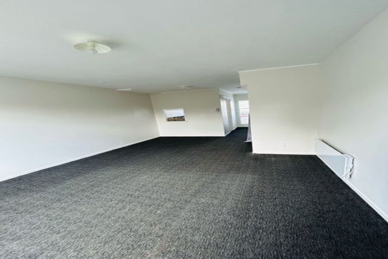 Photo of property in 5/45 Kenderdine Road, Papatoetoe, Auckland, 2025