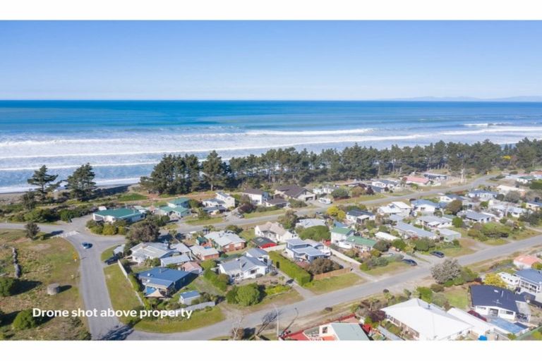 Photo of property in 60 Grierson Avenue, Amberley, 7481