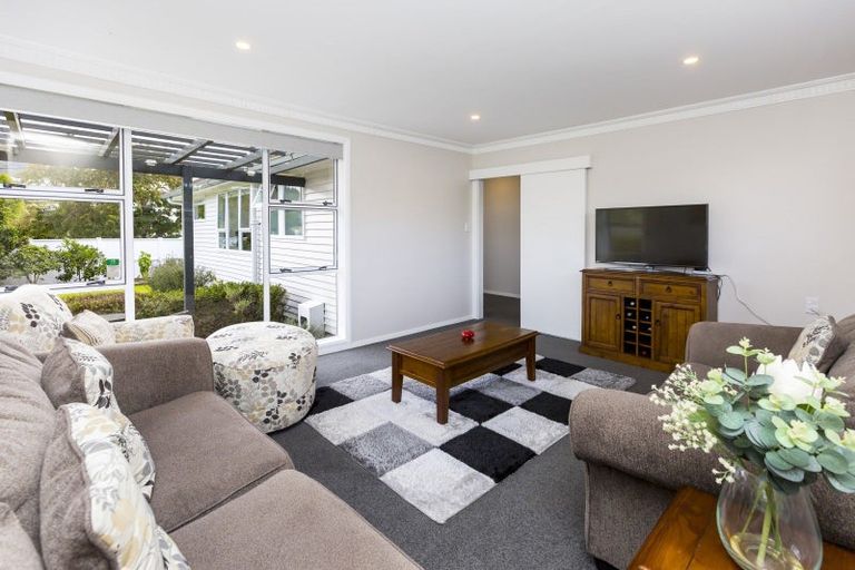 Photo of property in 77 Shakespeare Avenue, Trentham, Upper Hutt, 5018
