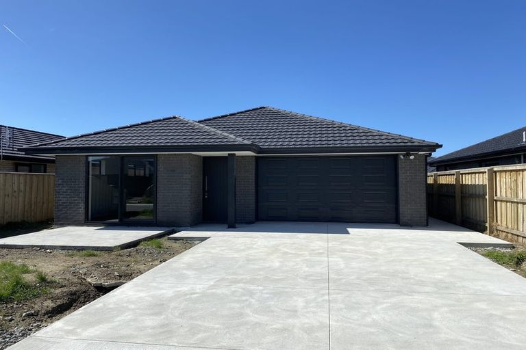 Photo of property in 9 Curtis Street, Woodend, 7610