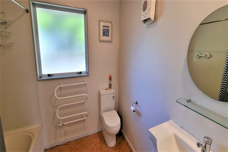 Photo of property in 2/770a Gloucester Street, Avonside, Christchurch, 8061