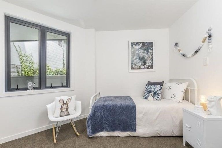 Photo of property in The Mews, 10/8 Basque Road, Eden Terrace, Auckland, 1021