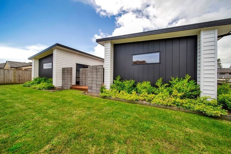 Photo of property in 41 Cyrus Street, Whalers Gate, New Plymouth, 4310