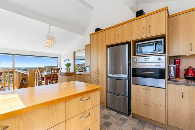 Photo of property in 3 Patchett Place, Cashmere, Christchurch, 8022