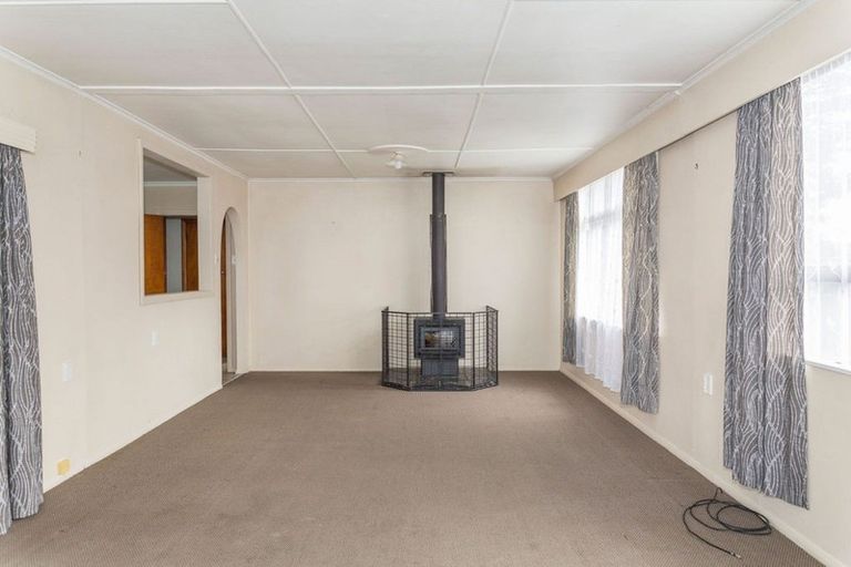 Photo of property in 6 Stanley Street, Dannevirke, 4930