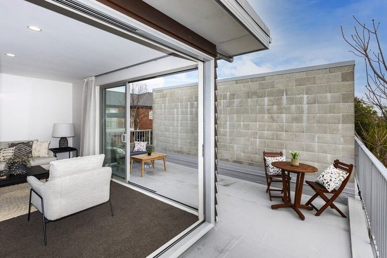 Photo of property in 44c Picton Avenue, Riccarton, Christchurch, 8011