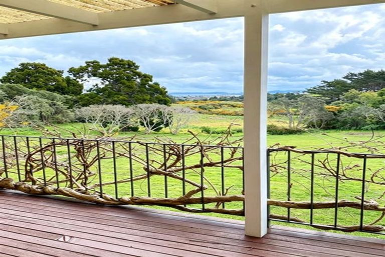 Photo of property in 158 Mill Road, Totara Park, Manurewa, 2576