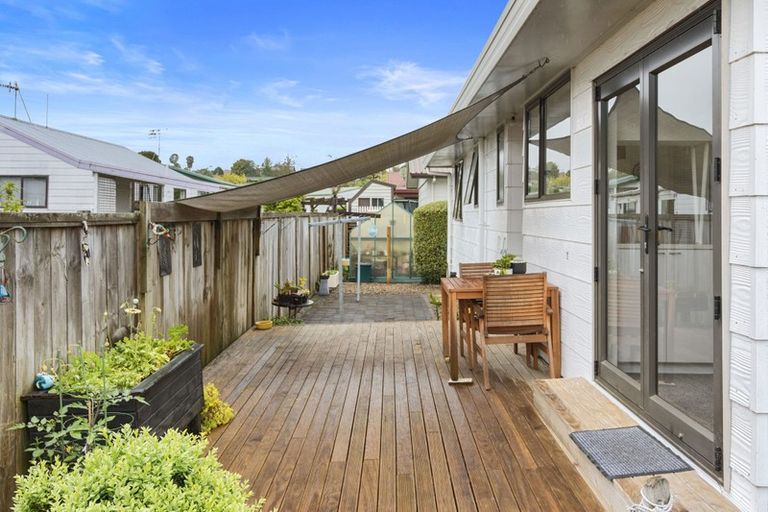 Photo of property in 14a Crescent Court, Melville, Hamilton, 3206