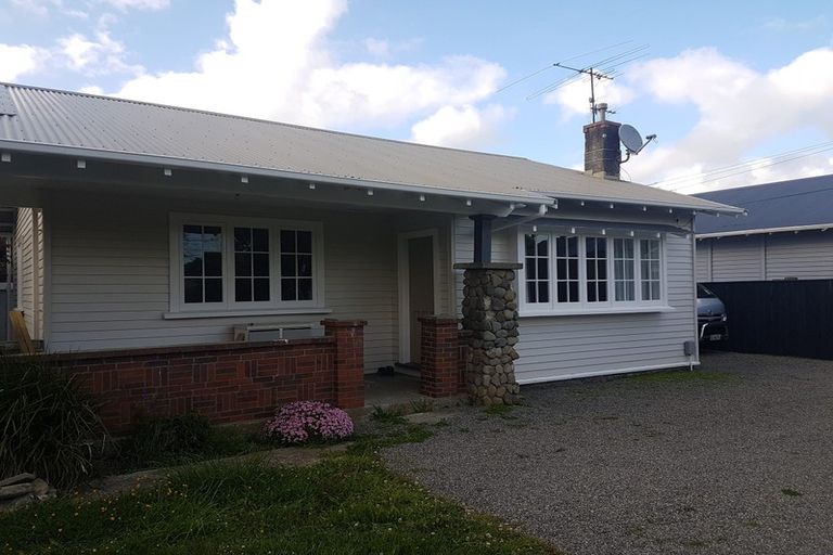 Photo of property in 15 Seddon Street, Wallaceville, Upper Hutt, 5018