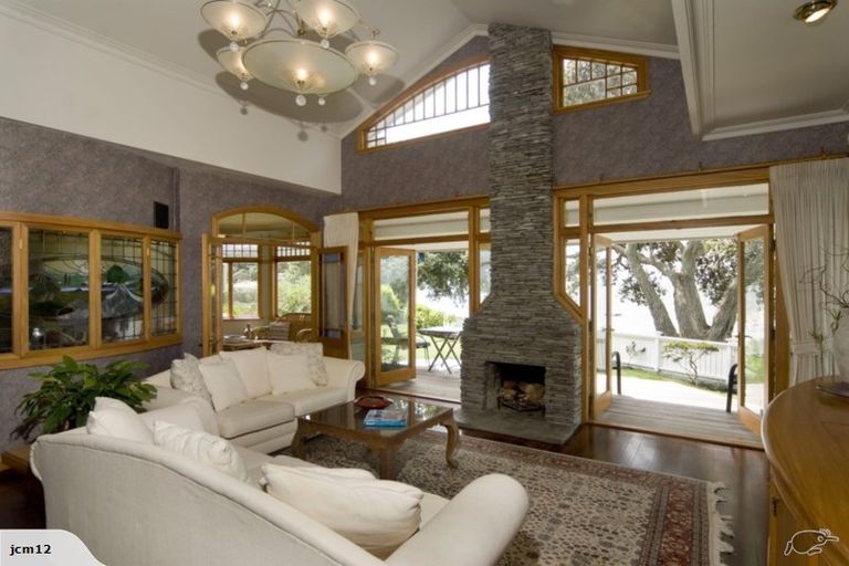 Photo of property in 52 Cheltenham Road, Devonport, Auckland, 0624