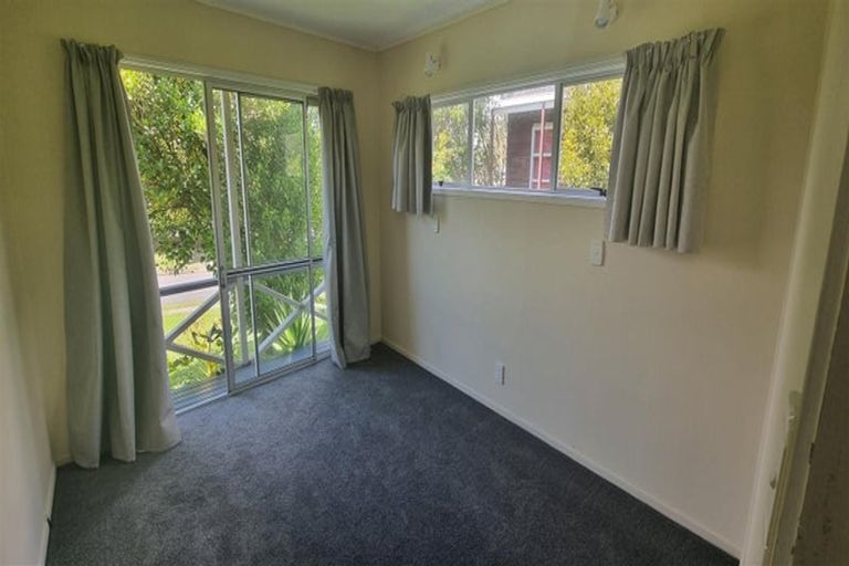 Photo of property in 2 Hinau Street, Pukehangi, Rotorua, 3015