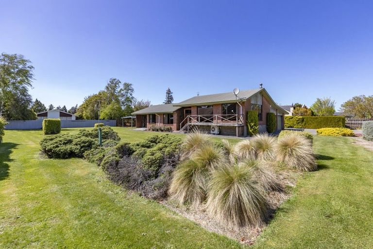 Photo of property in 24 Burnett Street, Oxford, 7430