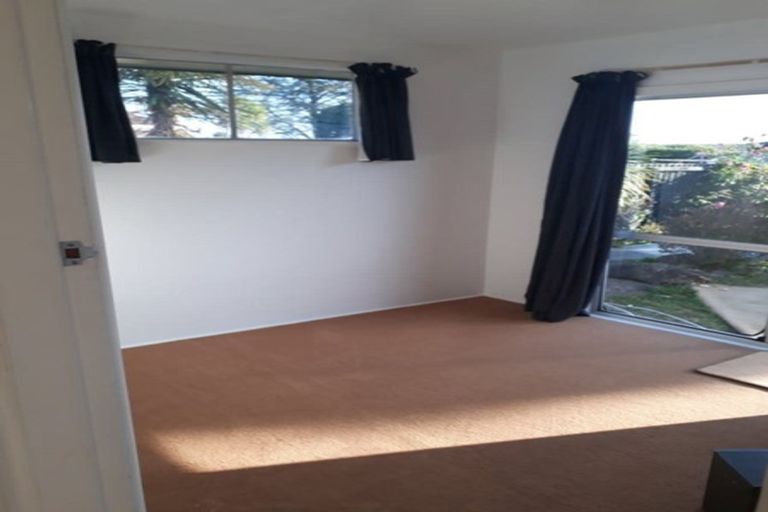 Photo of property in 99 Dunns Avenue, The Pines Beach, 7630