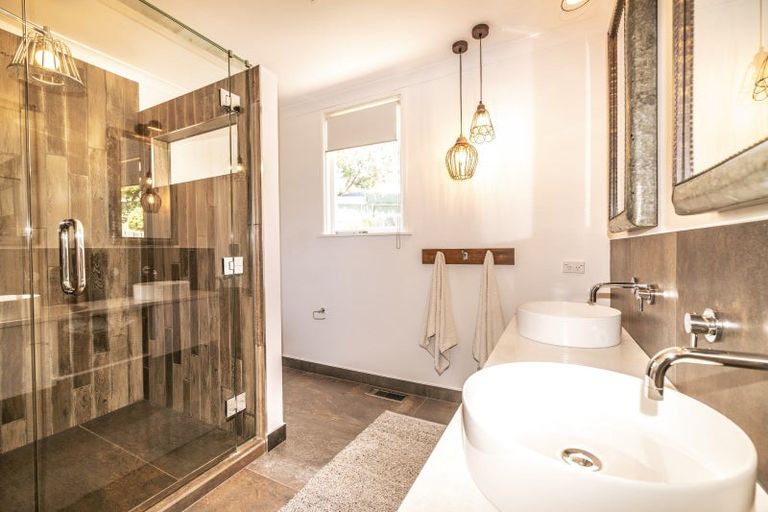 Photo of property in 14 Simla Avenue, Havelock North, 4130