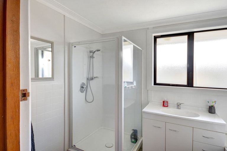 Photo of property in 28 Shakespeare Street, Milton, 9220