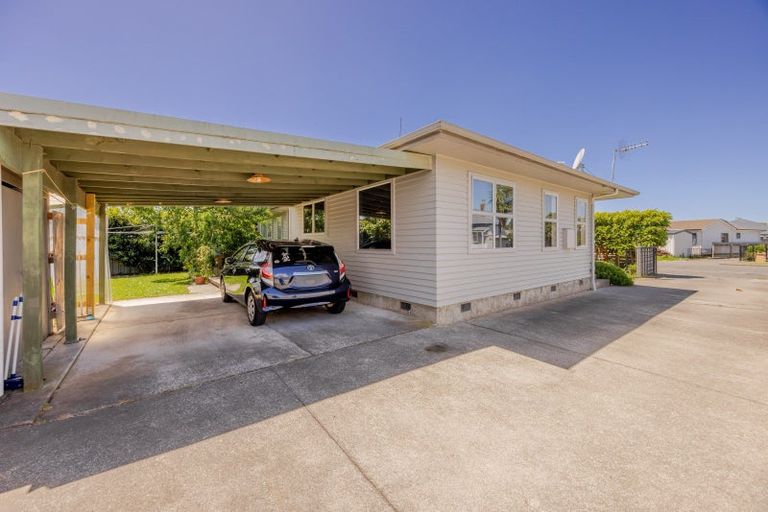 Photo of property in 69 Murphy Road, Taradale, Napier, 4112