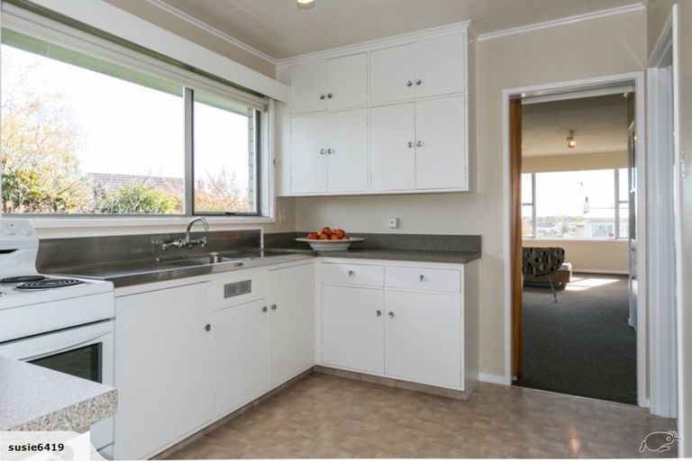 Photo of property in 2 Mchardy Street, Havelock North, 4130