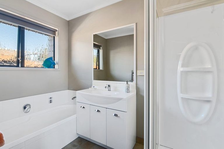 Photo of property in 37 Kauae Place, Ngongotaha, Rotorua, 3010