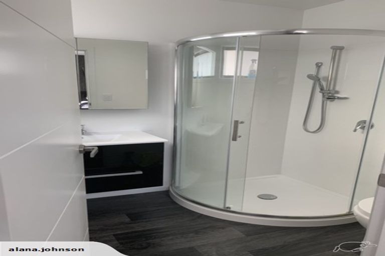 Photo of property in 111 Riverstone Drive, Riverstone Terraces, Upper Hutt, 5018