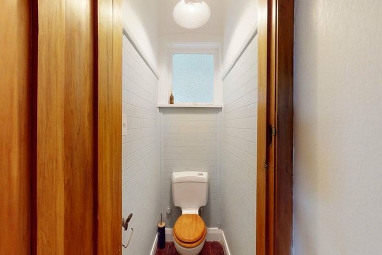 Photo of property in 35 Puriri Street, Miramar, Wellington, 6022