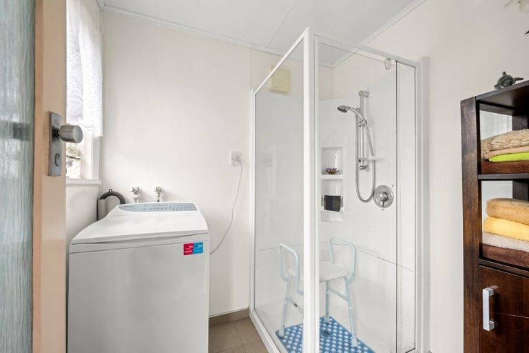 Photo of property in 50 Brentwood Street, Trentham, Upper Hutt, 5018