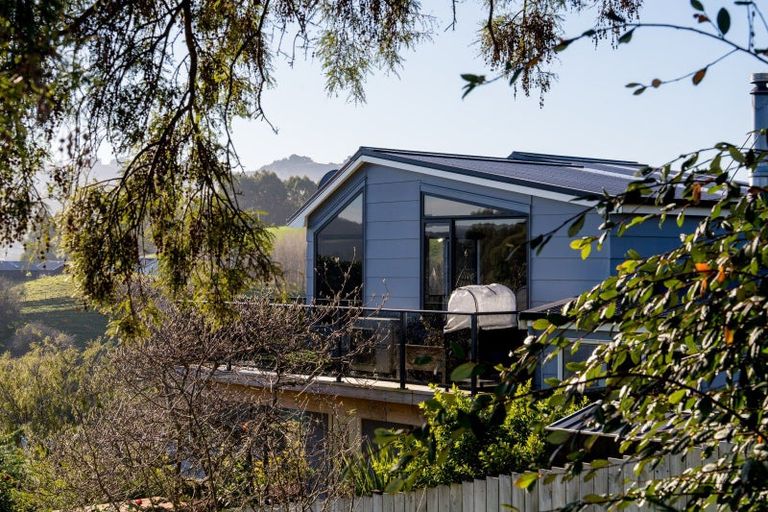 Photo of property in 10 Allen Road, Green Island, Dunedin, 9018