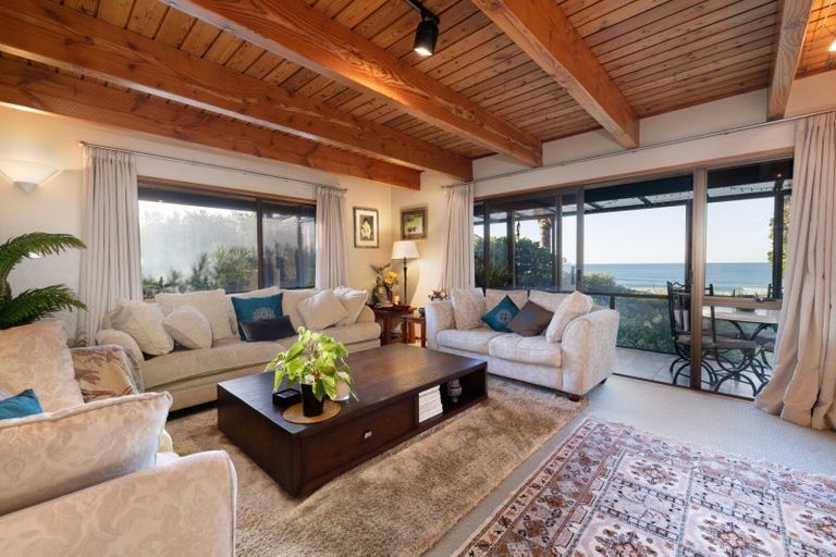 Photo of property in 323c Oceanbeach Road, Mount Maunganui, 3116