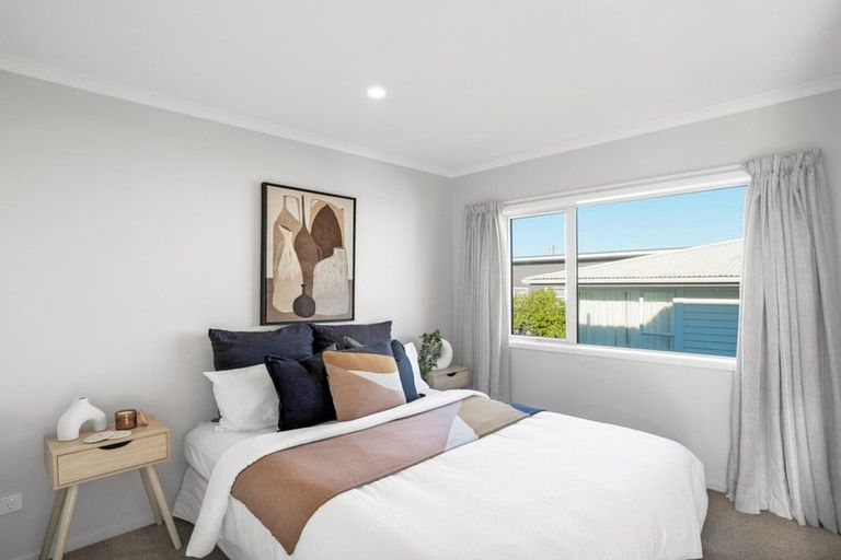 Photo of property in 387 Estuary Road, South New Brighton, Christchurch, 8062