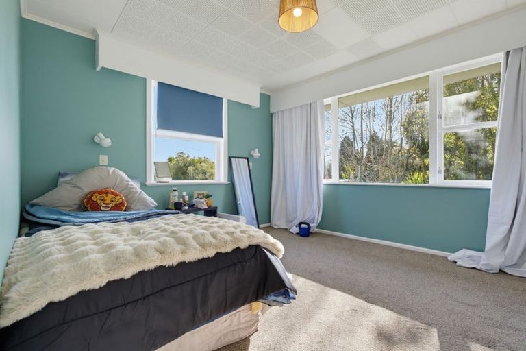 Photo of property in 6 Lee Road, Hannahs Bay, Rotorua, 3010