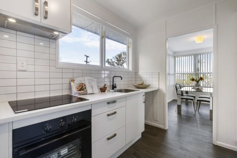 Photo of property in 95 Tennessee Avenue, Mangere East, Auckland, 2024