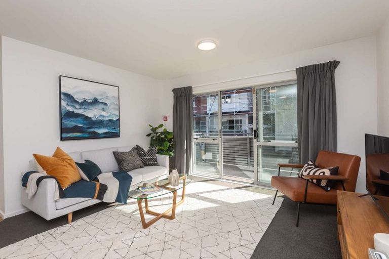 Photo of property in Amuri Park Apartments, 11/280 Bealey Avenue, Christchurch Central, Christchurch, 8013