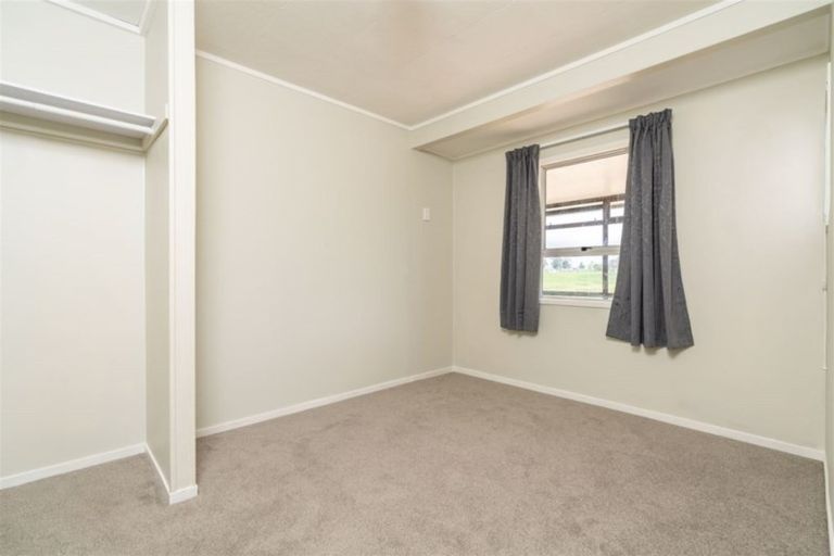 Photo of property in 12 Kyla Place, Hakaru, Kaiwaka, 0573