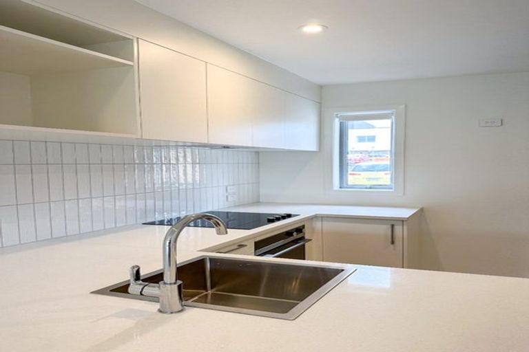 Photo of property in 121 Ngae Place, Mangere East, Auckland, 2024