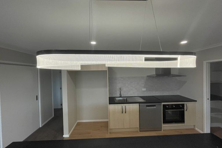 Photo of property in 17 Pipi Crescent, Tuakau, 2121