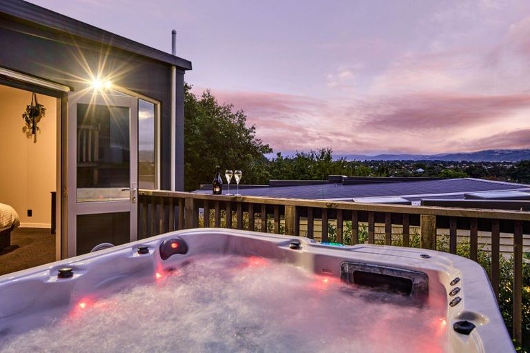 Photo of property in 71 Wyndrum Avenue, Waterloo, Lower Hutt, 5011