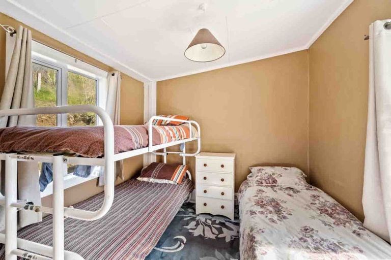 Photo of property in Ledingham Cottage, 46 Mcskimming Road, Patearoa, 9398